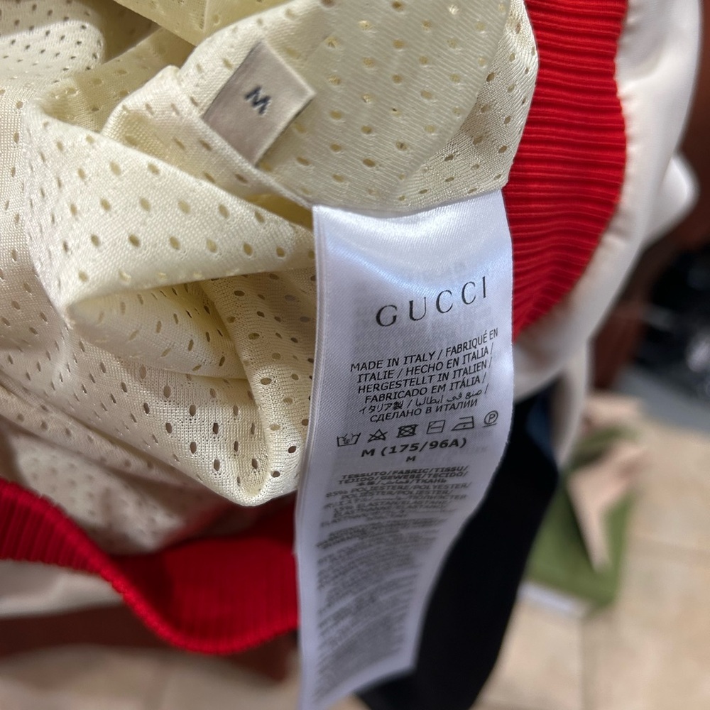 Unisex Gucci light neoprene Gucci logo hoodie size medium fits like large - Picture 12 of 13